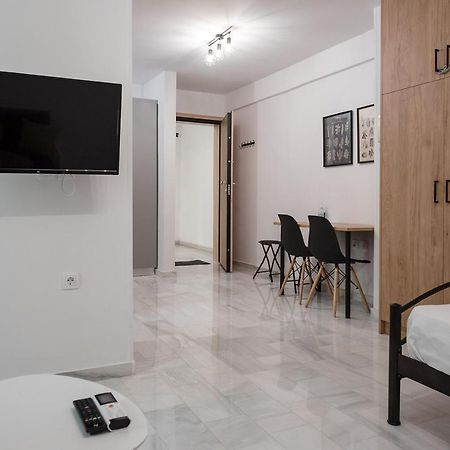 Az Modern Studio Volos Esterno foto